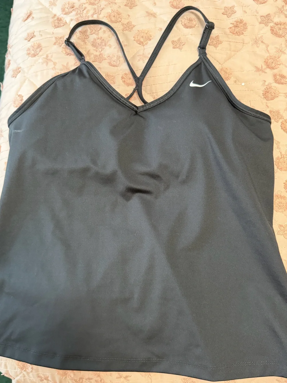 Nike Women's Dri-FIT Indy Bra Scoop-Neck Tank Top